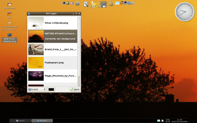 ../_images/wbar-tint2-desktop.preview.png